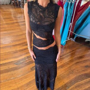 Hollow Personality Kolsuz Üst Dantel Kılıf Etek Takım